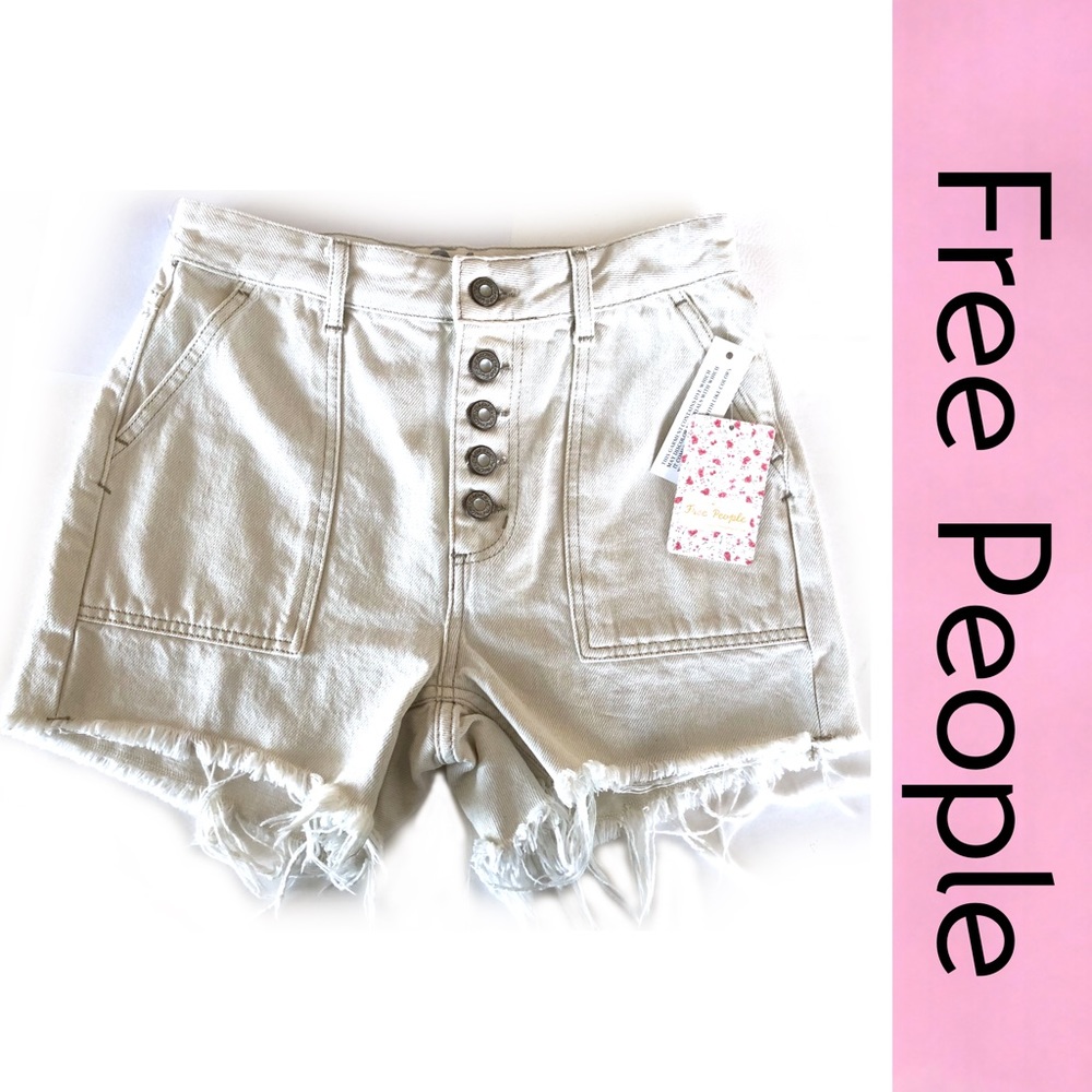 ✨New Price Drop!!✨ FREE PEOPLE Cream Cutoff Shorts NWT TAGS💥